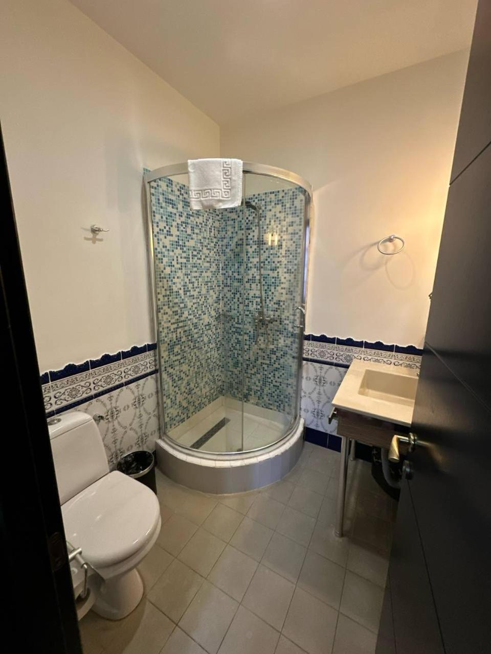 Hotel Rike Park Tbilisi ภายนอก รูปภาพ