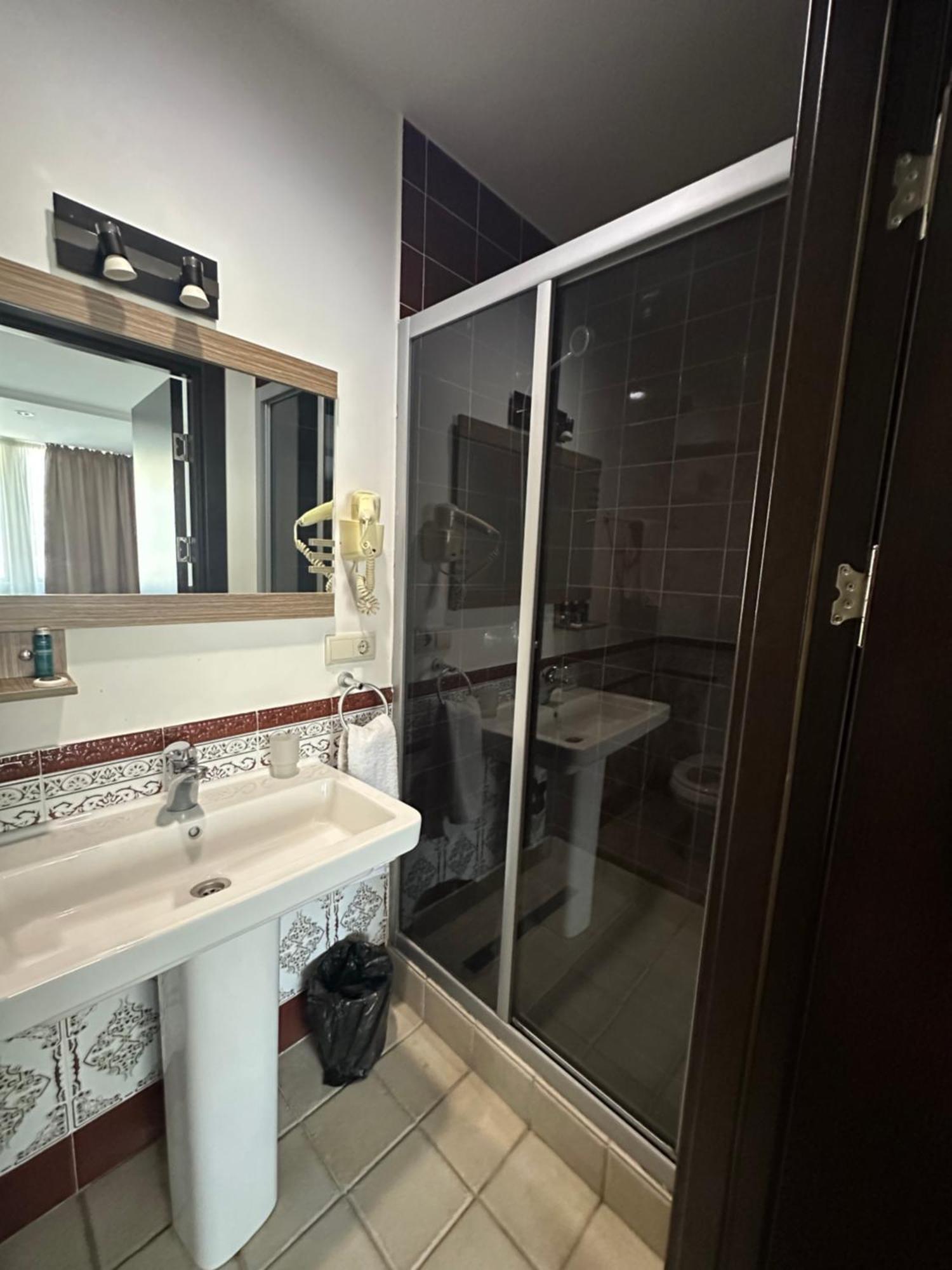 Hotel Rike Park Tbilisi ภายนอก รูปภาพ
