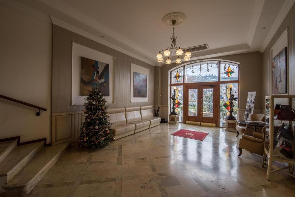 Hotel Rike Park Tbilisi ภายนอก รูปภาพ